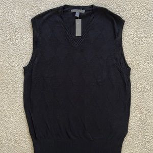 Men’s Vest, very soft, black argyle New with Tags